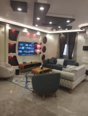 شقة عائلية راقية Luxury Family Apartment